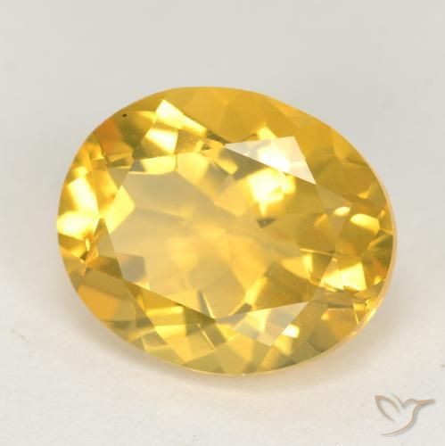 Citrine Doré naturelle ovale, 4.29 ct, VS