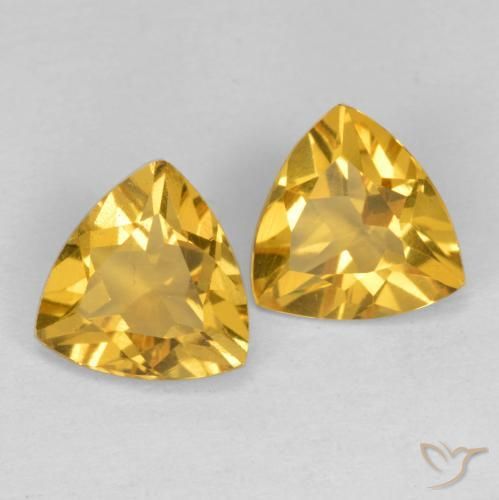 Shop natural 1.82ct Doré moyen Citrine gems, Trillion, from Brésil at GemSelect. In stock, global shipping!