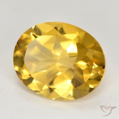 Citrine Doré moyen naturelle ovale, 4.27 ct, VS