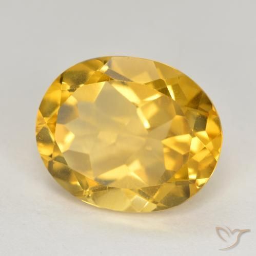 Citrine Doré moyen naturelle ovale, 4.63 ct, VS