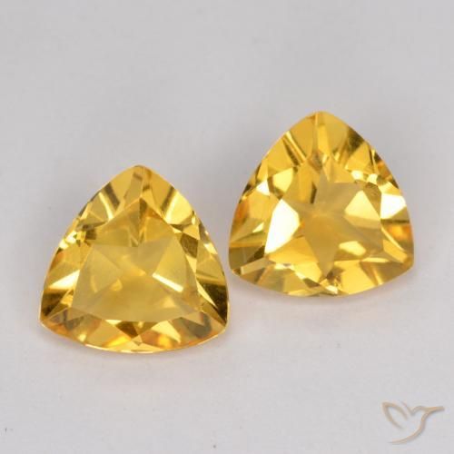 Shop natural 1.87ct Or moyen Citrine gems, Trillion, from Brésil at GemSelect. In stock, global shipping!