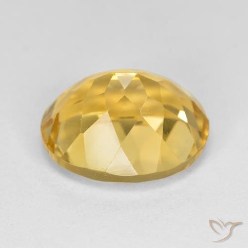 Citrine Or naturelle ovale, 4.90 ct, VVS-VS