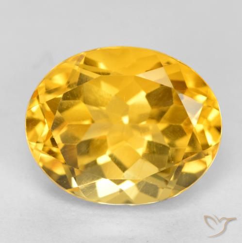 Citrine Or moyen naturelle ovale, 3.68 ct, VVS-VS