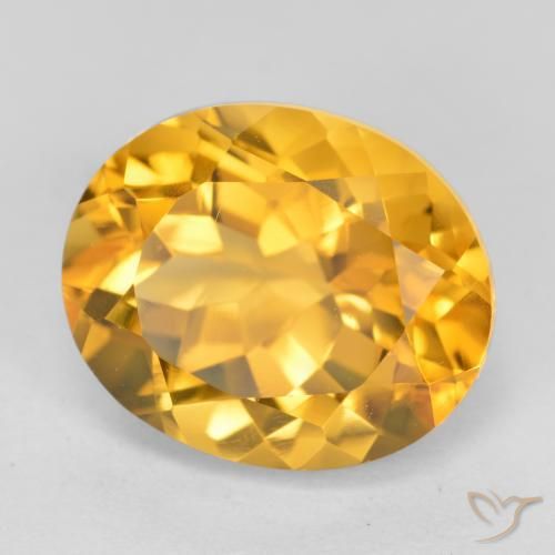 Citrine Or moyen naturelle ovale, 3.90 ct, VVS