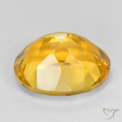 Citrine Or moyen naturelle ovale, 3.90 ct, VVS