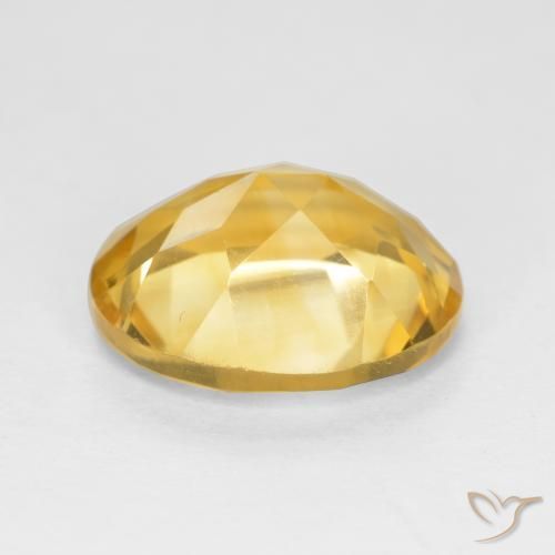 Citrine Or moyen naturelle ovale, 2.94 ct, VVS