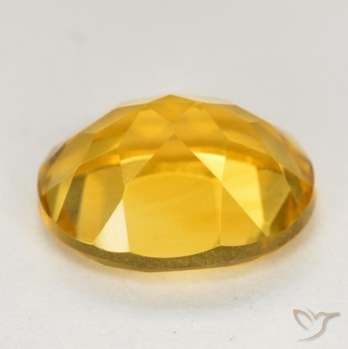 Citrine Doré vif naturelle ovale, 3.48 ct, VVS-VS