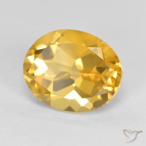 Citrine Doré moyen naturelle ovale, 3.76 ct, VVS
