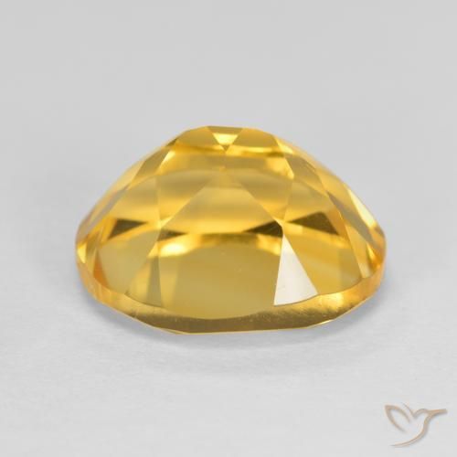 Citrine Doré moyen naturelle ovale, 3.76 ct, VVS