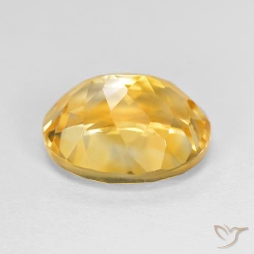 Citrine Doré moyen-foncé naturelle ovale, 3.63 ct, VVS