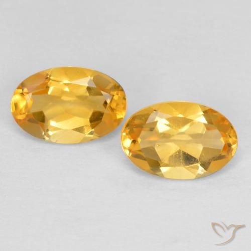 Shop natural 0.80ct Doré moyen-foncé Citrine gems, ovale, from Brésil at GemSelect. In stock, global shipping!