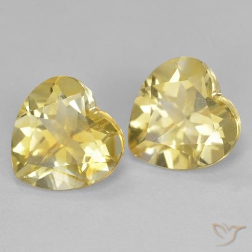 Shop natural 2.37ct Jaune clair Citrine gems, Cœur, from Brésil at GemSelect. In stock, global shipping!