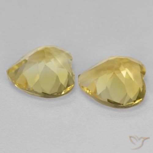 Shop natural 2.37ct Jaune clair Citrine gems, Cœur, from Brésil at GemSelect. In stock, global shipping!