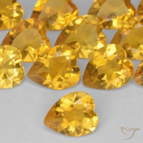 0.45ct Naturel Doré moyen Citrine, Cœur, VS