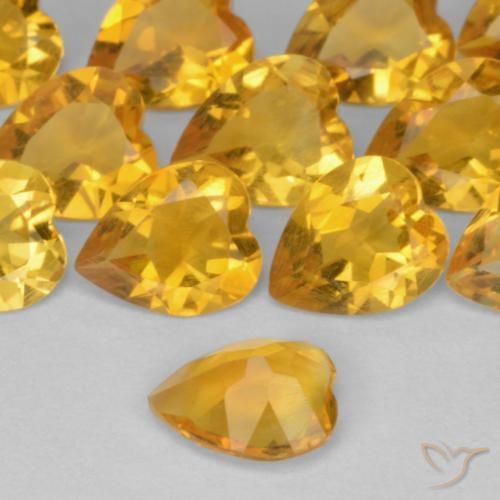 Citrine Doré moyen naturelle Cœur, 0.45 ct, VS