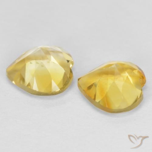 Shop natural 1.32ct Doré léger Citrine gems, Cœur, from Brésil at GemSelect. In stock, global shipping!