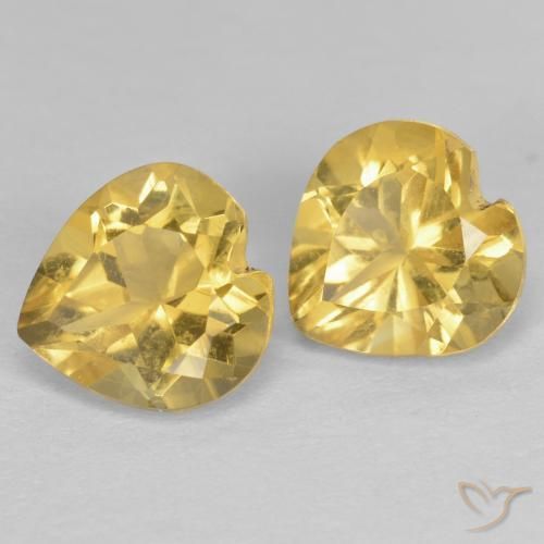 Shop natural 1.53ct Doré Citrine gems, Cœur, from Brésil at GemSelect. In stock, global shipping!