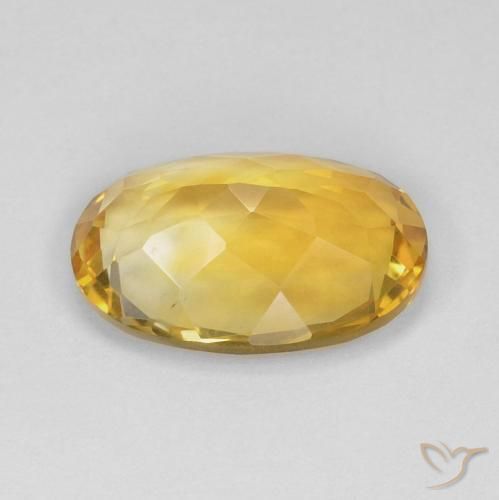 Citrine Or moyen naturelle ovale, 3.80 ct, VVS