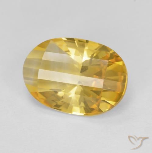 Citrine Or moyen naturelle ovale, 4.79 ct, VVS