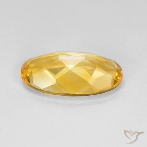 Citrine Or moyen naturelle ovale, 3.52 ct, VVS