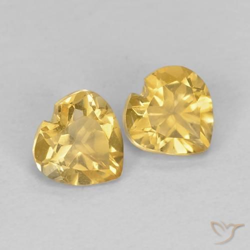 Shop natural 0.91ct Doré moyen Citrine gems, Cœur, from Brésil at GemSelect. In stock, global shipping!