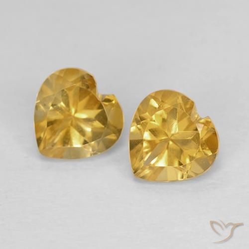 Shop natural 0.92ct Orange Doré Citrine gems, Cœur, from Brésil at GemSelect. In stock, global shipping!