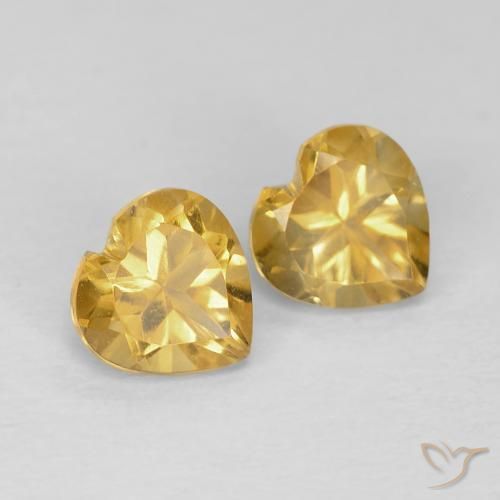 Shop natural 0.92ct Orange Doré Citrine gems, Cœur, from Brésil at GemSelect. In stock, global shipping!