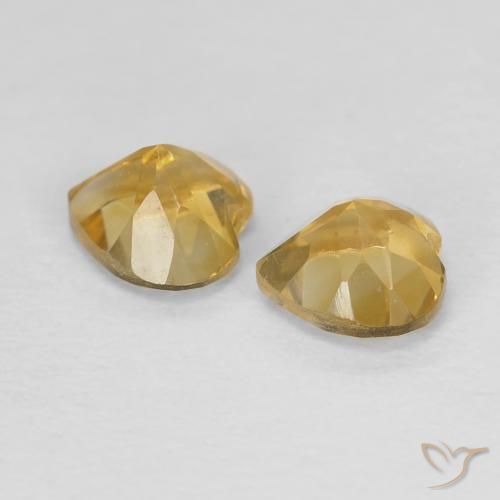 Shop natural 0.92ct Orange Doré Citrine gems, Cœur, from Brésil at GemSelect. In stock, global shipping!