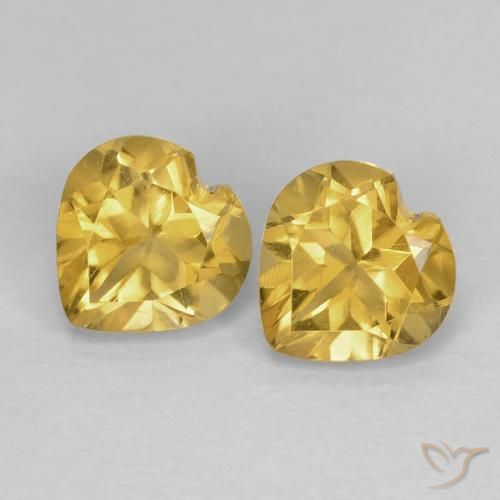 Shop natural 1.53ct Or moyen Citrine gems, Cœur, from Brésil at GemSelect. In stock, global shipping!