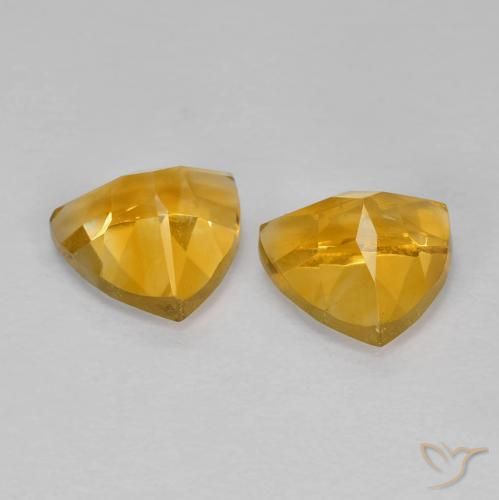 Shop natural 1.51ct Medium Dark-Golden Citrine gems, Trillion, from Brésil at GemSelect. In stock, global shipping!