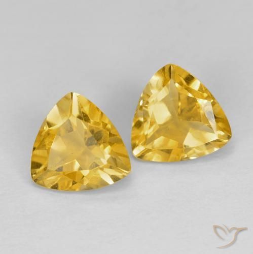 Shop natural 1.38ct Doré moyen Citrine gems, Trillion, from Brésil at GemSelect. In stock, global shipping!