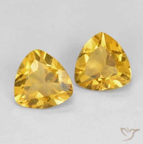 Shop natural 1.55ct Doré Citrine gems, Trillion, from Brésil at GemSelect. In stock, global shipping!