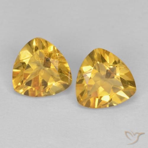 Shop natural 2.88ct Doré Citrine gems, Trillion, from Brésil at GemSelect. In stock, global shipping!