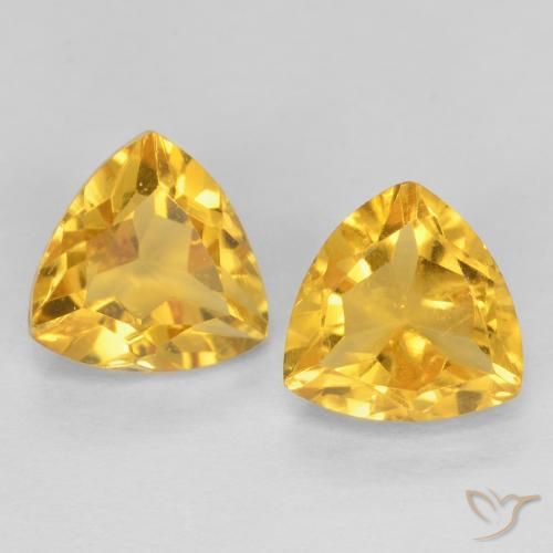 Shop natural 1.50ct Doré vif Citrine gems, Trillion, from Brésil at GemSelect. In stock, global shipping!