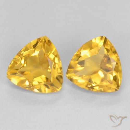 Shop natural 1.50ct Doré vif Citrine gems, Trillion, from Brésil at GemSelect. In stock, global shipping!