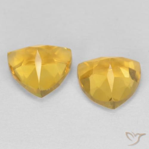 Shop natural 1.50ct Doré vif Citrine gems, Trillion, from Brésil at GemSelect. In stock, global shipping!