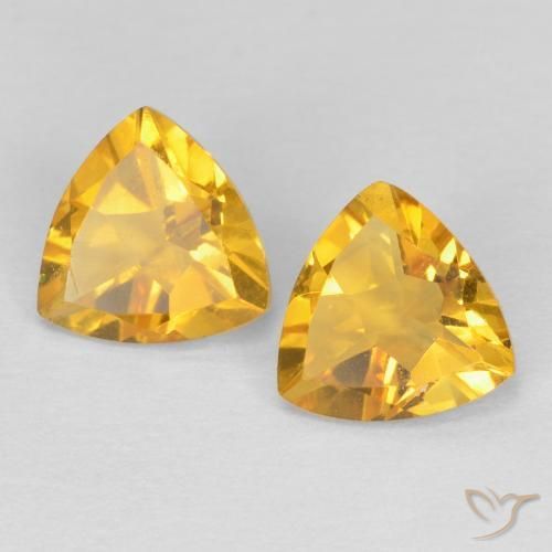 Shop natural 1.25ct Or moyen Citrine gems, Trillion, from Brésil at GemSelect. In stock, global shipping!