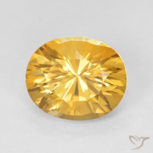 Citrine Doré moyen naturelle ovale, 4.46 ct, VVS