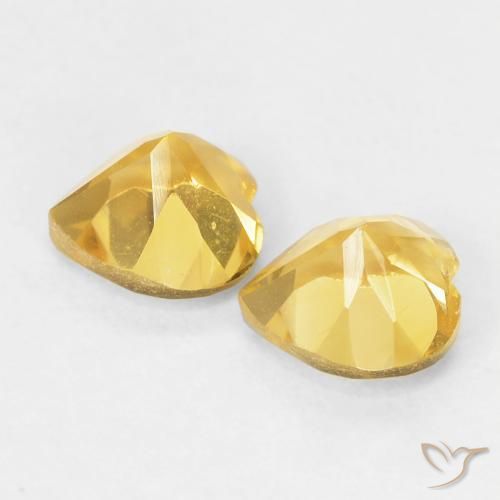 Shop natural 0.90ct Top Gold Citrine gems, Cœur, from Brésil at GemSelect. In stock, global shipping!