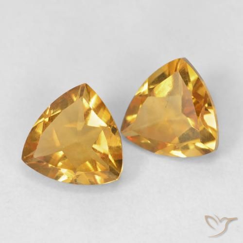 Shop natural 1.33ct Doré foncé Citrine gems, Trillion, from Brésil at GemSelect. In stock, global shipping!