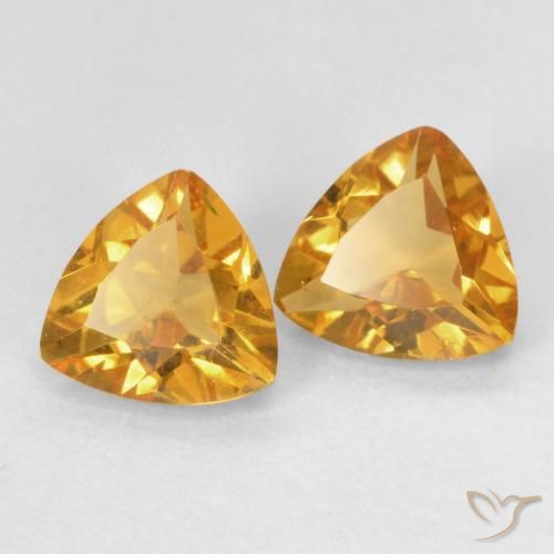 Shop natural 1.25ct Orange-or Citrine gems, Trillion, from Brésil at GemSelect. In stock, global shipping!