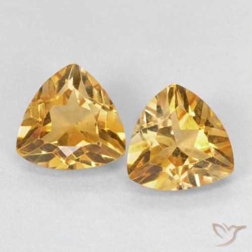 Shop natural 1.45ct Doré Citrine gems, Trillion, from Brésil at GemSelect. In stock, global shipping!