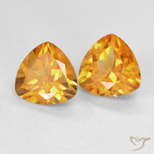 Shop natural 1.68ct Medium Light Orange-Gold Citrine gems, Trillion, from Brésil at GemSelect. In stock, global shipping!