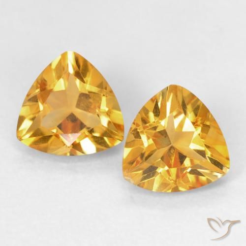 Shop natural 1.37ct Orange moyen Citrine gems, Trillion, from Brésil at GemSelect. In stock, global shipping!