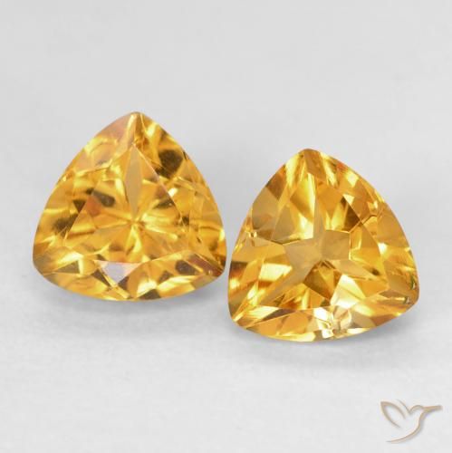 Shop natural 1.60ct Orange-or Citrine gems, Trillion, from Brésil at GemSelect. In stock, global shipping!