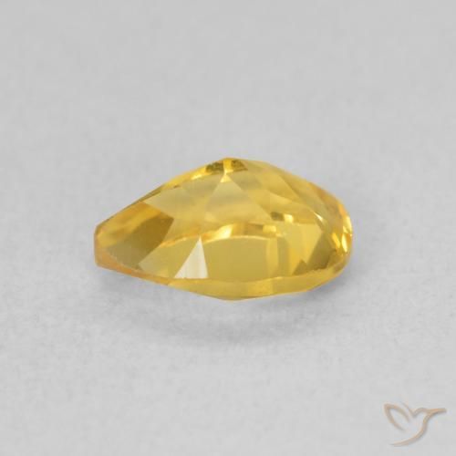 Citrine Orange Doré naturelle En forme de poire, 0.71 ct, VVS