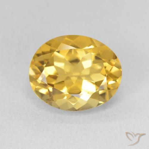 Citrine Doré moyen naturelle ovale, 3.51 ct, VS