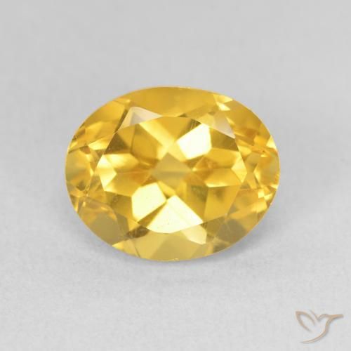 Citrine Doré vif naturelle ovale, 3.42 ct, VS