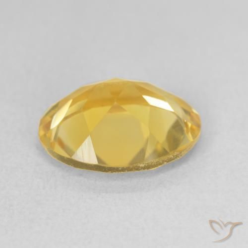 Citrine Doré moyen naturelle ovale, 2.85 ct, VS