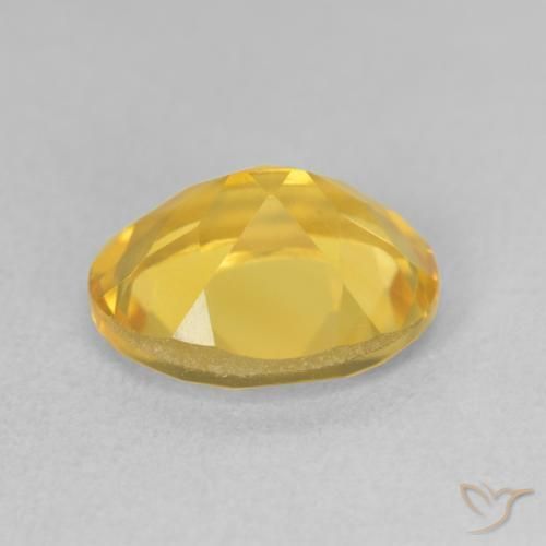 Citrine Doré moyen naturelle ovale, 3.17 ct, VS